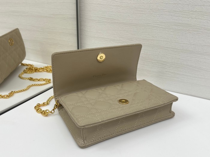 Caro “20 x 11.5 x 3.5 cm”-055