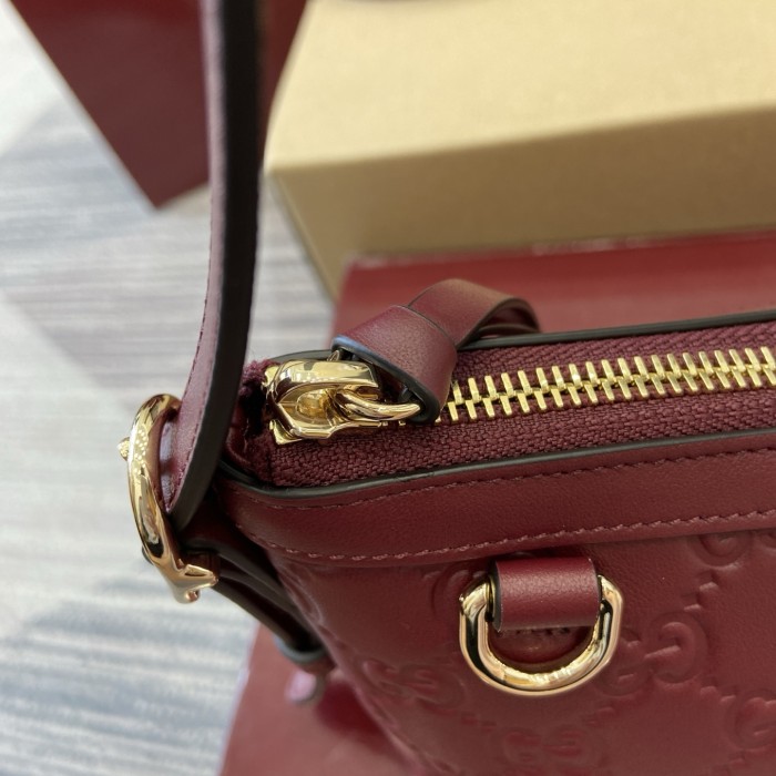 GG Emblem small shoulder bag “22x14x8CM”-005=