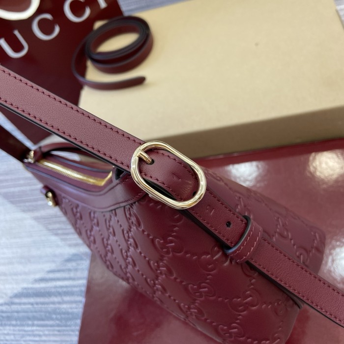GG Emblem small shoulder bag “22x14x8CM”-005=
