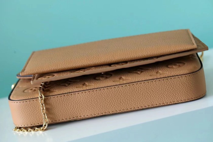 Pochette Felicie “21*12*3CM” 015