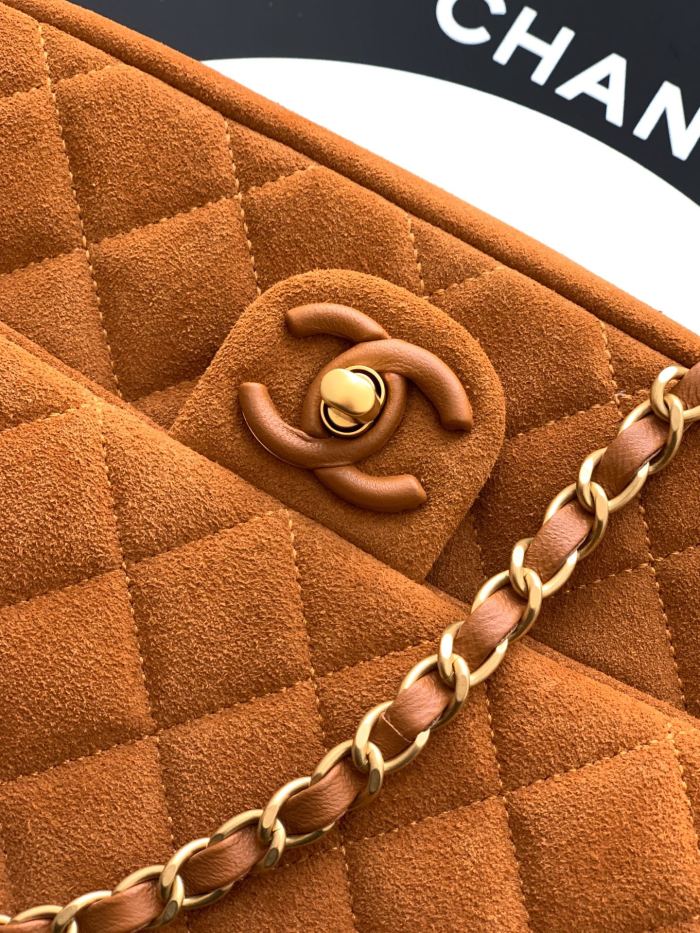 26C Classic Flap Bag in Suede “18x26x7cm”-037 =