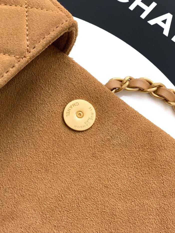 26C Classic Flap Bag in Suede “18x26x7cm”-037 =