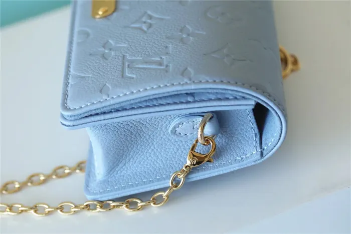 Lily Wallet On Chain Bag “22*15*5.5CM” 094