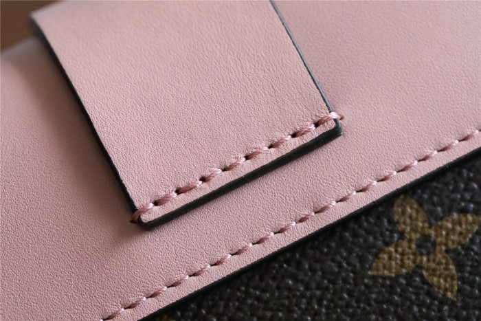 BB Locky Shoulder Bag “21*17*8CM” 074