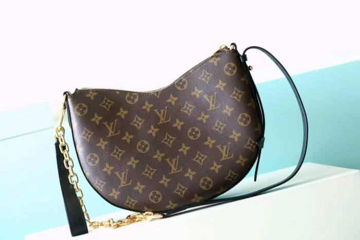 Cookie BB  “28.5*19*5CM” 015