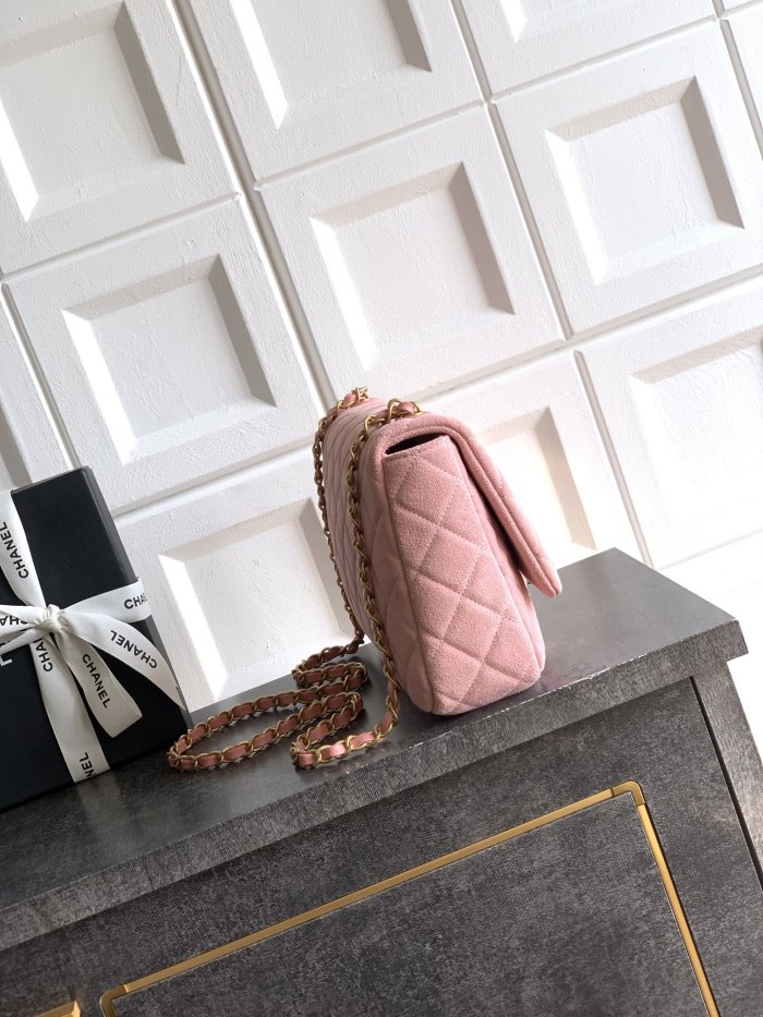 26C Classic Flap Bag in Suede “18x26x7cm”-037 =