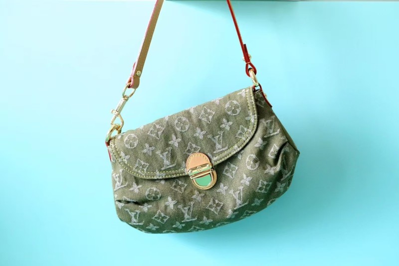 Pink Denim Mini Pleaty “22*14*8CM” 034