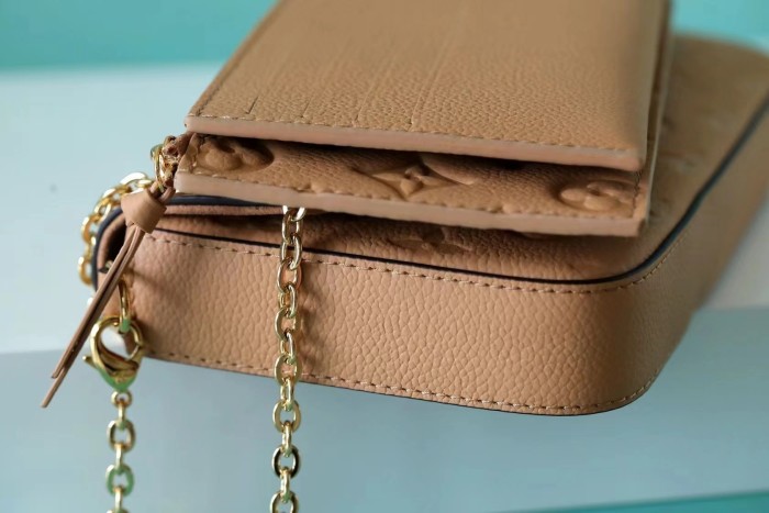 Pochette Felicie “21*12*3CM” 015