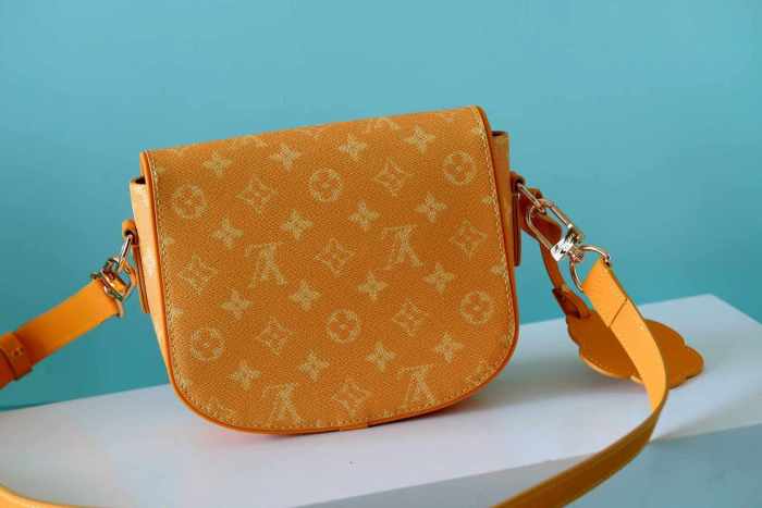 Montsouris Crossbody Bag “20*17*7CM” 005