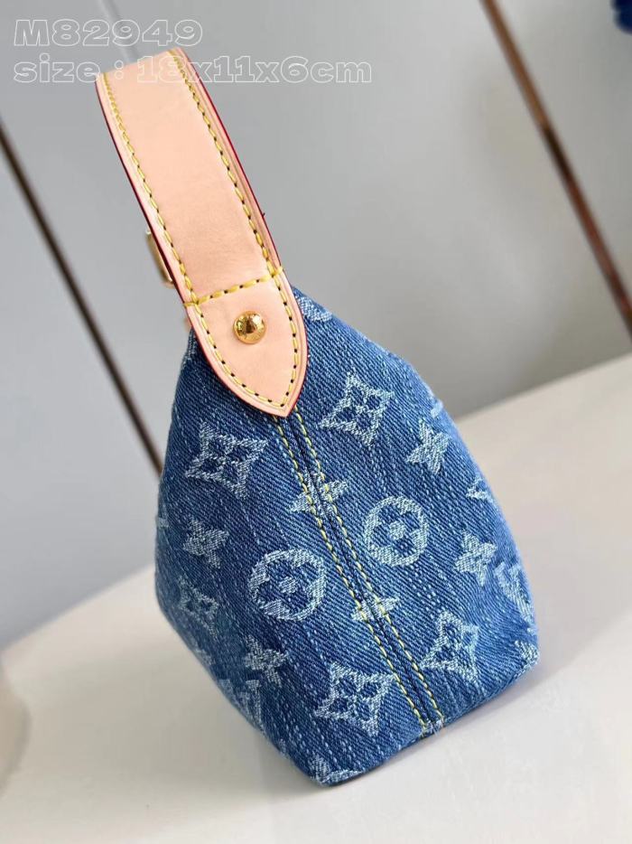Hills Pochette “18.5*11*6.5CM” 024