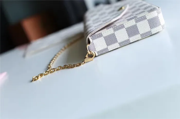 Pochette Felicie “21*12*3CM” 015
