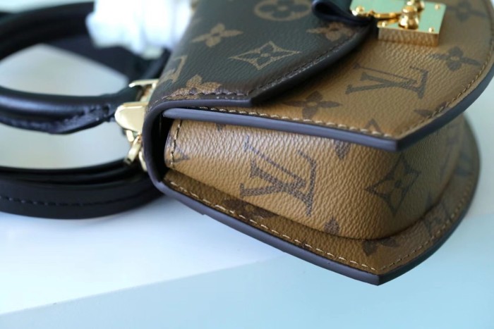 Tilsitt Shoulder Bag “16*12*5CM” 064