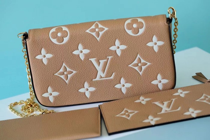 Pochette Felicie “21*12*3CM” 015