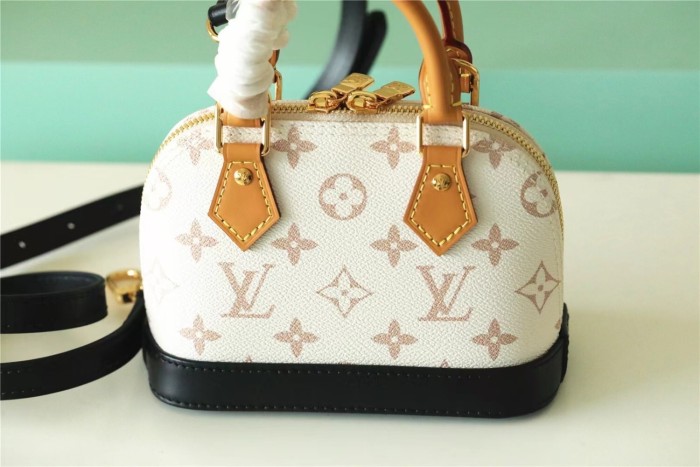 Nano Alma Shoulder Bag “18*12*8CM” 094