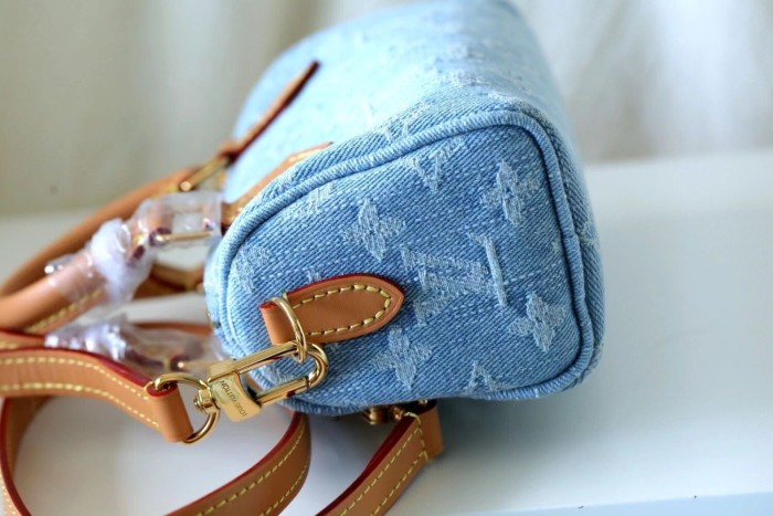 Nano Speedy Shoulder Bag “16*10*7.5CM” 054