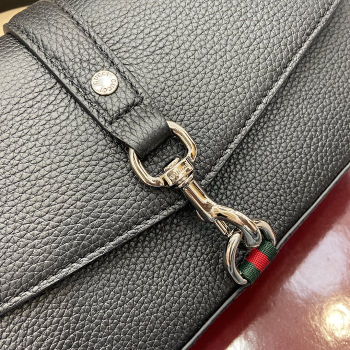 Small crossbody bag with hook closure“23.5x12.5x6.5CM”-066=