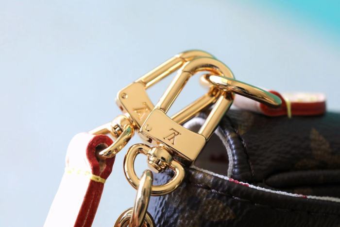 Wallet On Chain lvy “23.5*12*4.3CM” 064