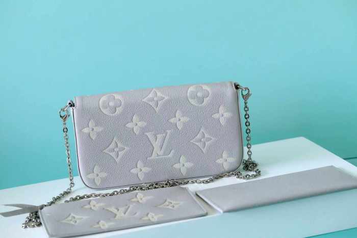 Pochette Felicie “21*12*3CM” 015