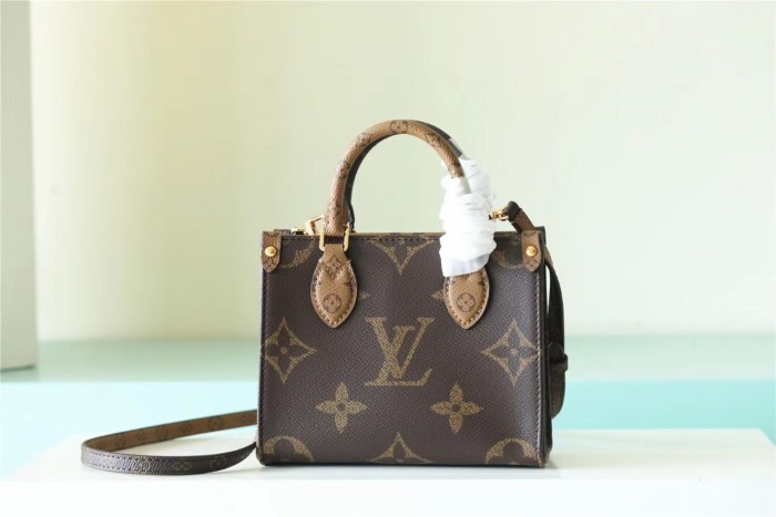 BB Onthego Tote “18*15*8.5CM” 044