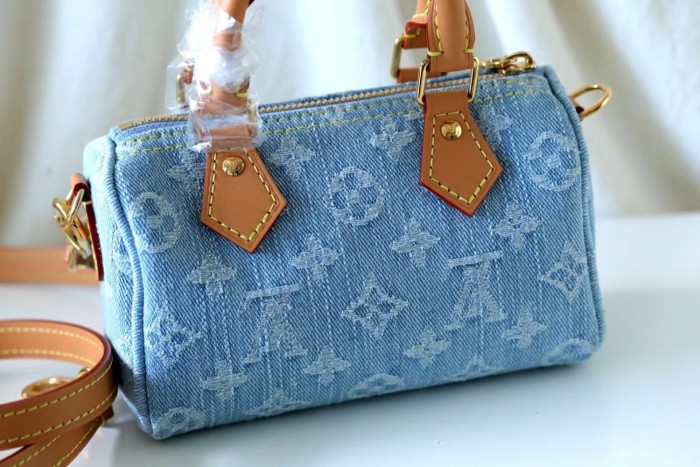 Nano Speedy Shoulder Bag “16*10*7.5CM” 054
