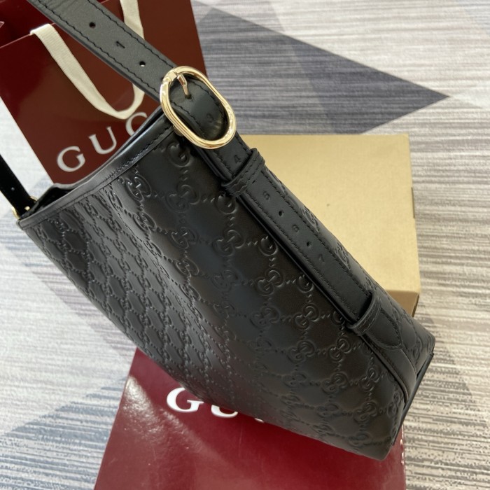 PM GG Emblem Shoulder Bag “26*24*10CM” 075