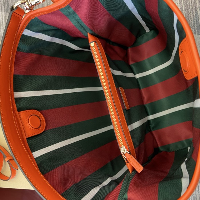 MM GG Emblem Bucket Bag “25*25*15.5CM” 084