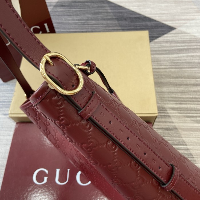 PM GG Emblem Shoulder Bag “26*24*10CM” 075