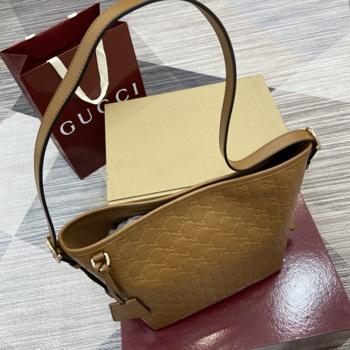 PM GG Emblem Shoulder Bag “26*24*10CM” 075