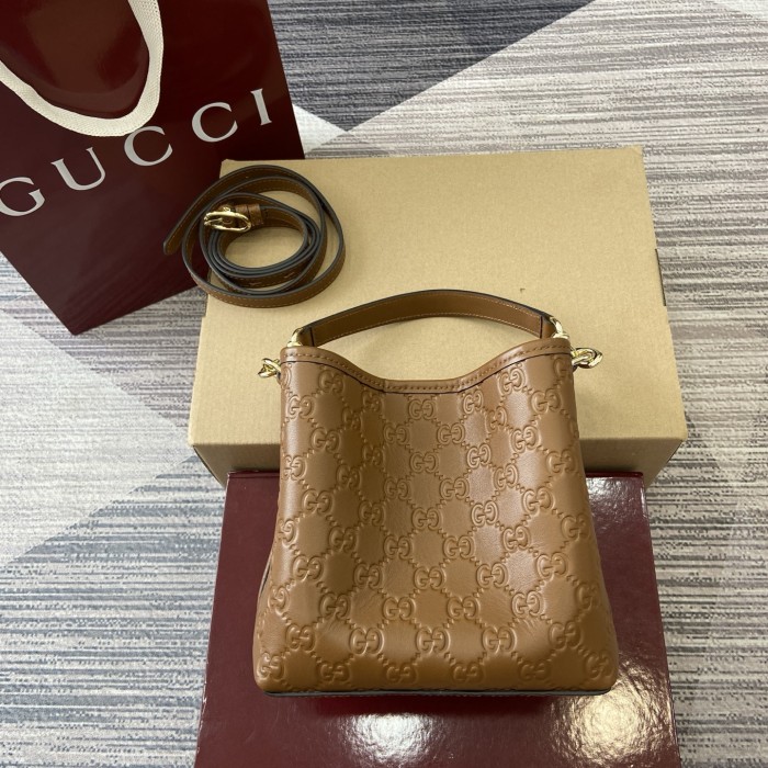 PM GG Emblem Bucket Bag “19*18*11CM” 075