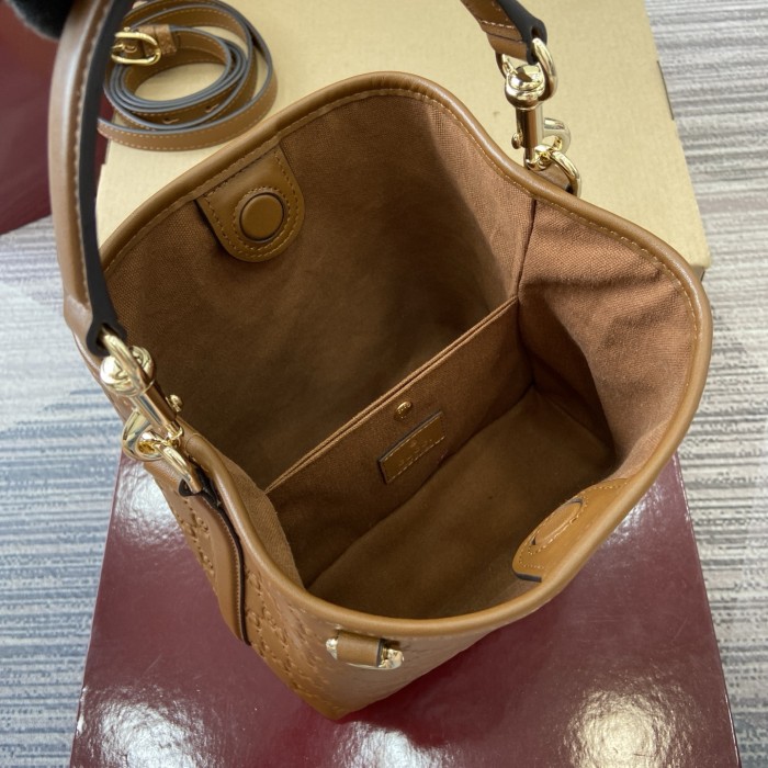 PM GG Emblem Bucket Bag “19*18*11CM” 075
