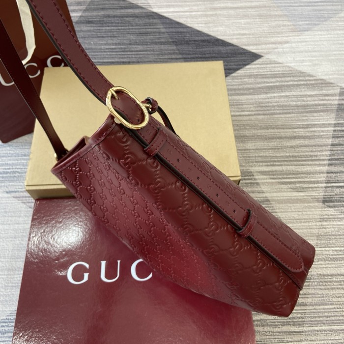 PM GG Emblem Shoulder Bag “26*24*10CM” 075