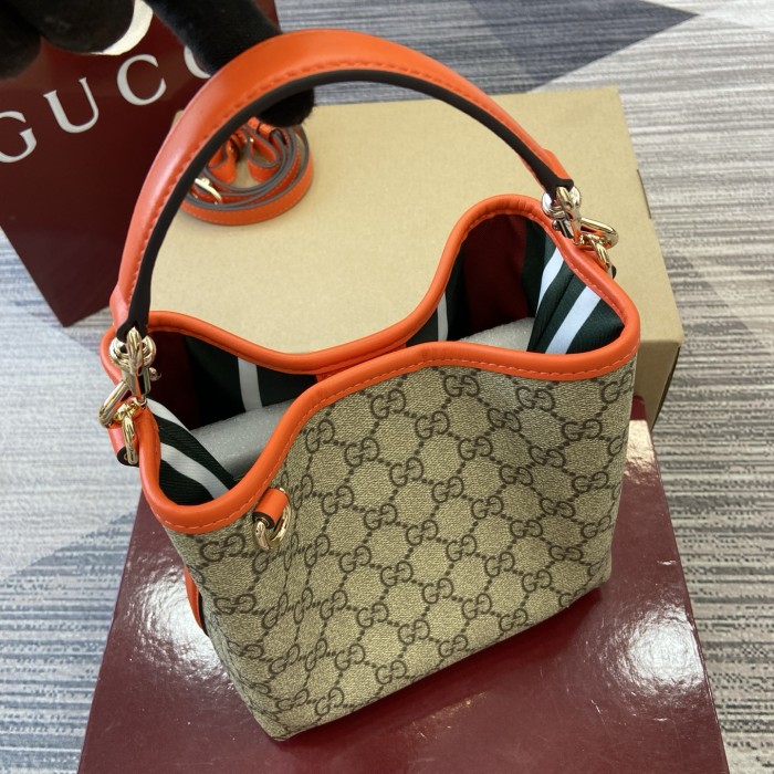 GG Emblem small bucket bag “19*18*11CM”-064=