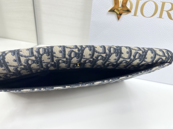 30 Montaigne “26×19.5×7cm”-004=