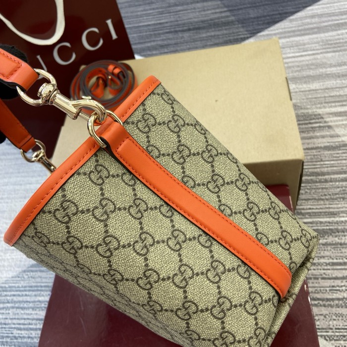 GG Emblem small bucket bag “19*18*11CM”-064=