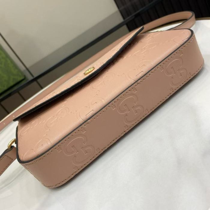 BB GG Embossed Crossbody Bag “21*13.5*3CM” 034