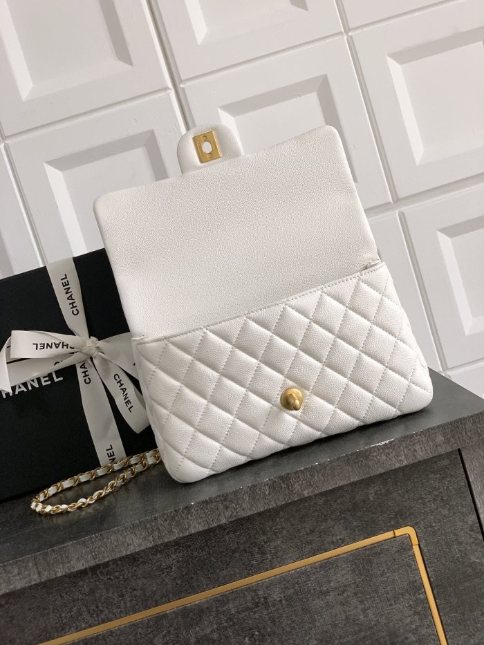 25B Classic Flap Handle Bag “13.5x22.5x6cm”-037 =