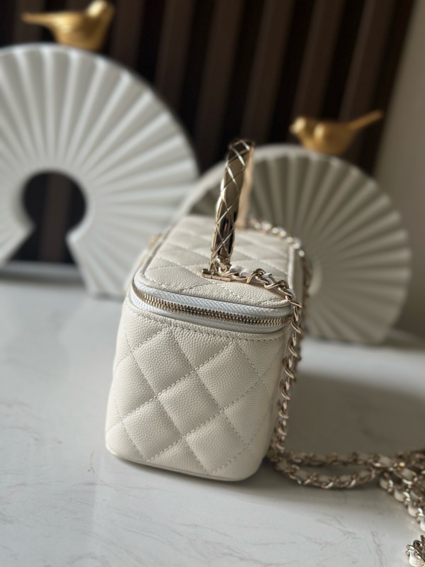 25S Vanity Case with Twisted Metal Handle “17x9.5x8cm” -006 =AP4275