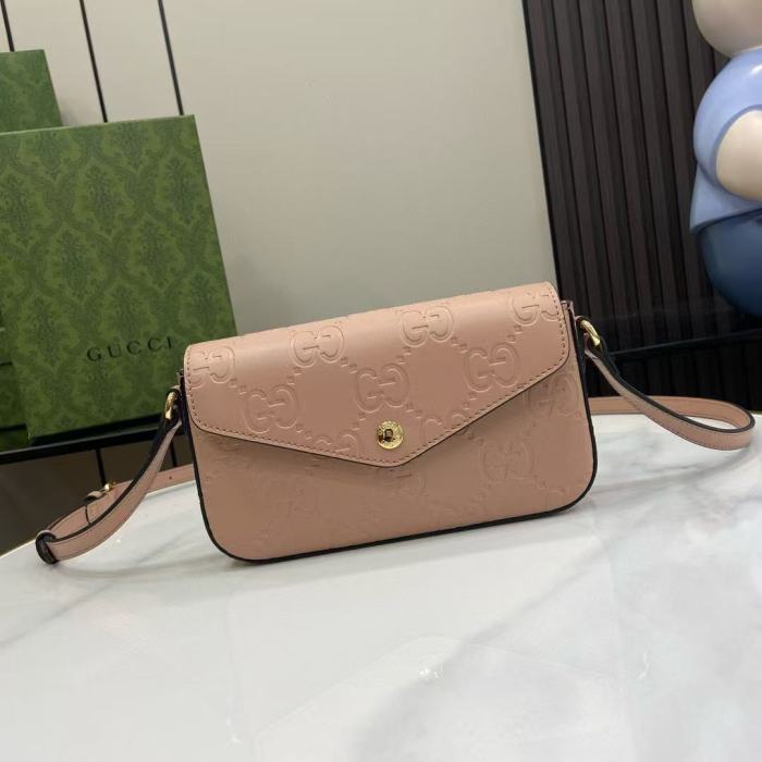 BB GG Embossed Crossbody Bag “21*13.5*3CM” 034