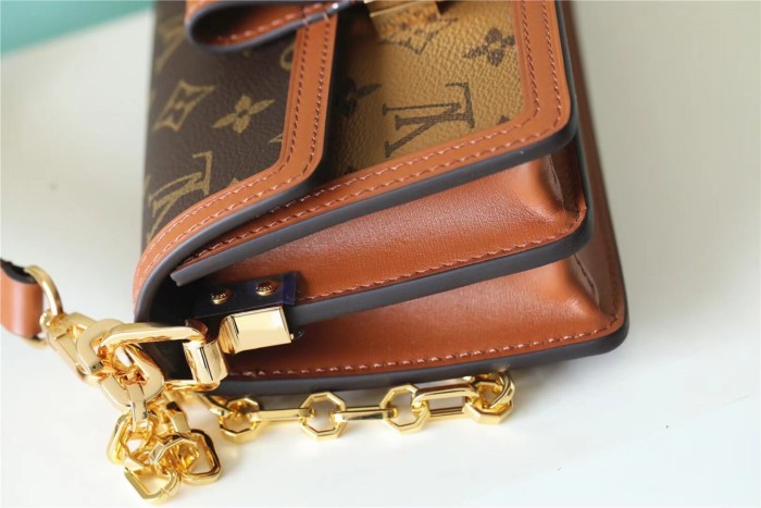 Dauphine East West Crossbody Bag “21*12*5CM” 036