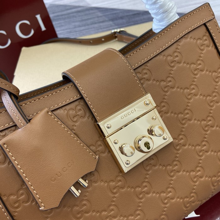 MM Padlock  Handle Bag “25.5*17.5*10CM” 086