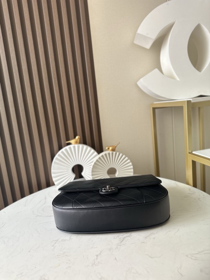 Half Moon Flap Bag “34x22x10cm” -028 =A58601