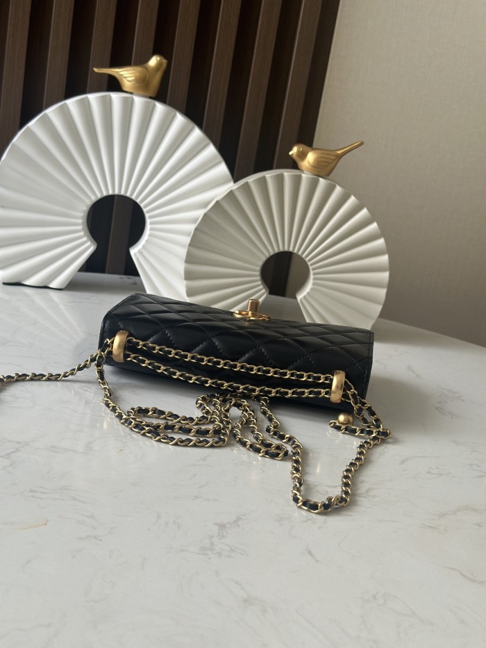 Wallet On Chain with Double Pearl Ball Chain “19.2x12.3x3.5cm” -036 =AP3580
