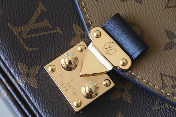 PM Pochette Metis East West “21.5*13.5*6CM” 055