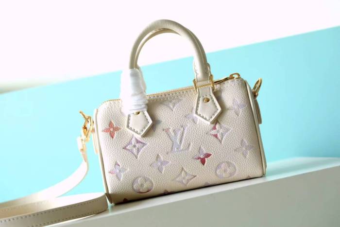 Nano Speedy Shoulder Bag “16*10*7.5CM” 085