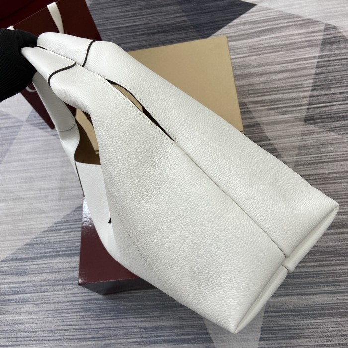 GM Softbit Shoulder Bag “46*26*16CM” 058