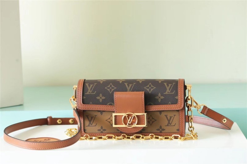 Dauphine East West Crossbody Bag “21*12*5CM” 036