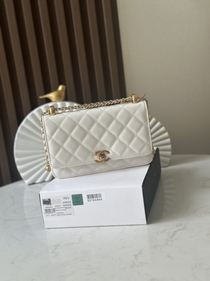 Wallet On Chain with Double Pearl Ball Chain “19.2x12.3x3.5cm” -036 =AP3580