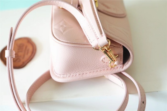 Diane Nano “19*10.5*6CM” 055