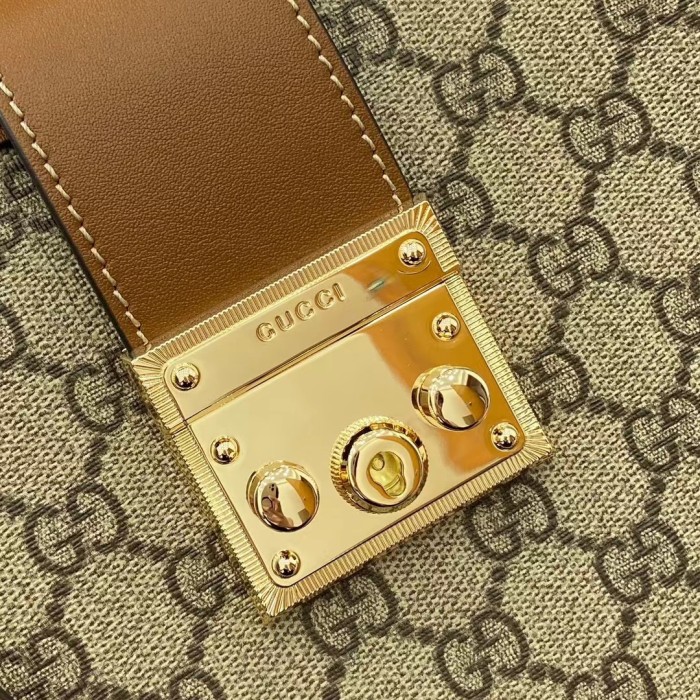 GM Padlock Handle Bag “31*21*11CM” 085