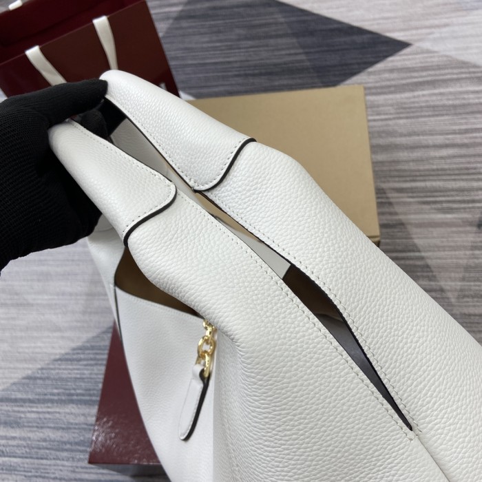GM Softbit Shoulder Bag “46*26*16CM” 058